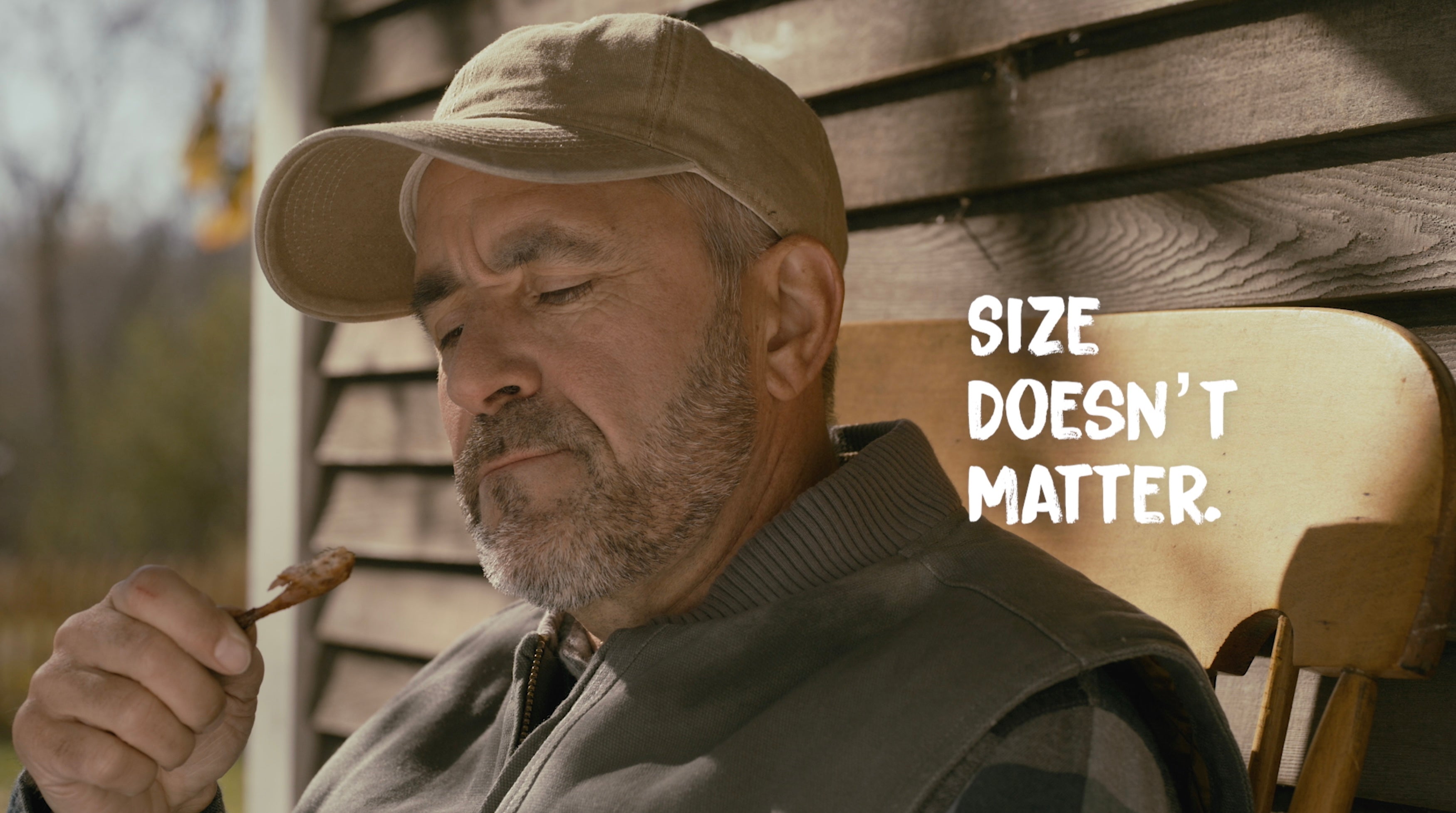 Rooster Video Size Doesn't Matter