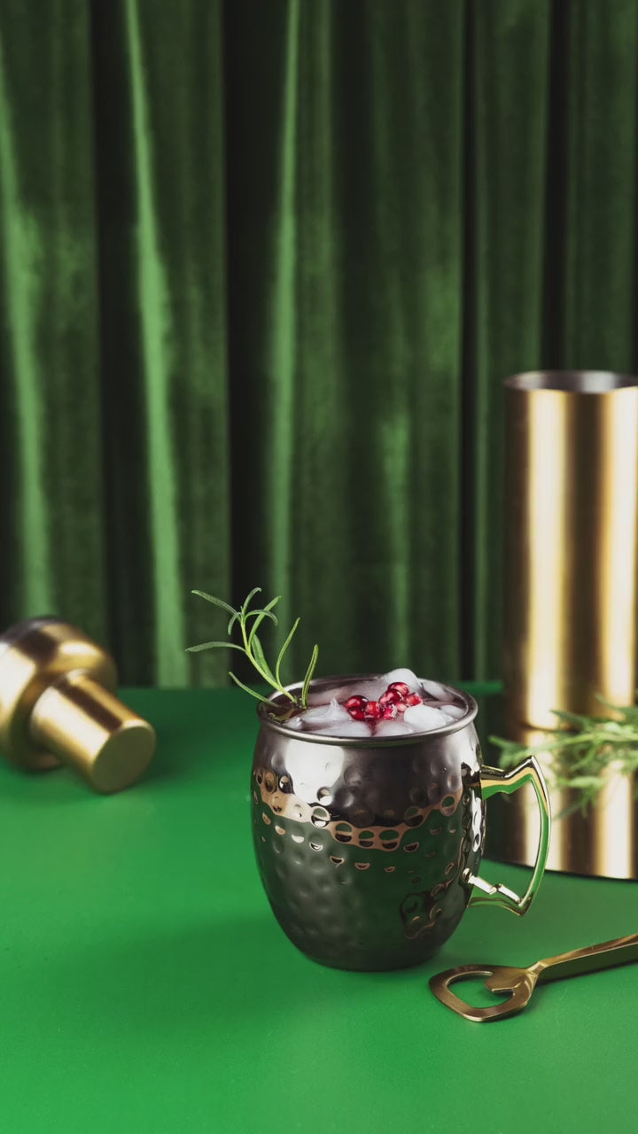 Pomegranate & Ginger Cocktail